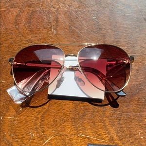 NWT Oscar de la Renta Lana Aviator Sunglasses